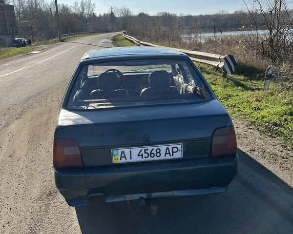 Зеленый ЗАЗ 1103 Славута, объемом двигателя 1.2 л и пробегом 145 тыс. км за 700 $, фото 3 на Automoto.ua