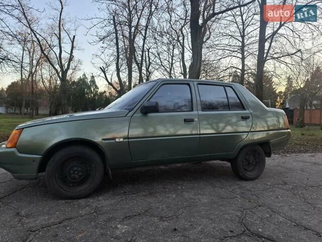 Зеленый ЗАЗ 1103 Славута, объемом двигателя 1.2 л и пробегом 145 тыс. км за 940 $, фото 10 на Automoto.ua