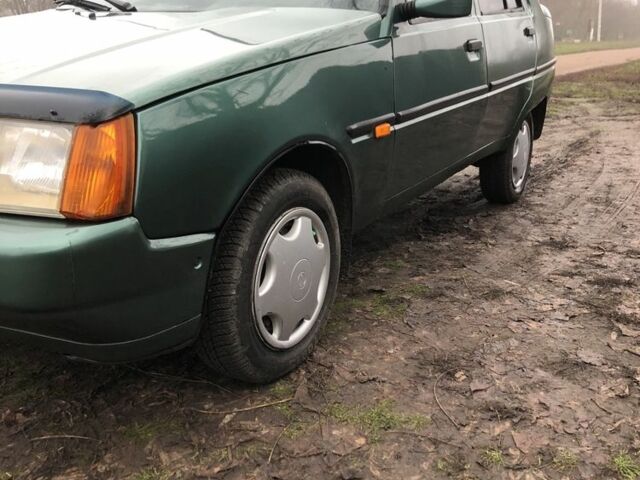 Зеленый ЗАЗ 1103 Славута, объемом двигателя 1.2 л и пробегом 76 тыс. км за 1300 $, фото 2 на Automoto.ua