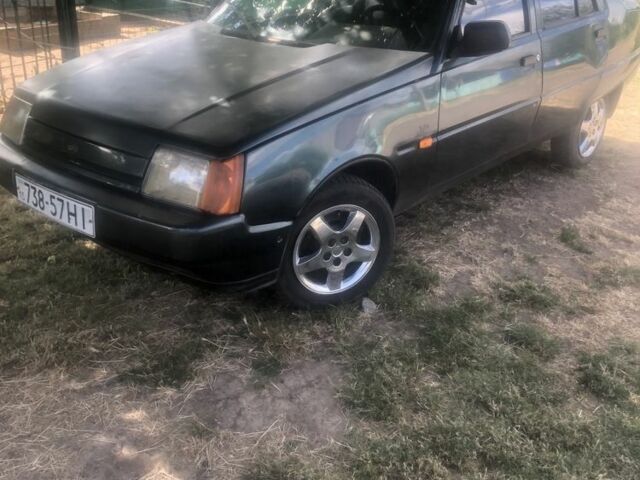 Зеленый ЗАЗ 1103 Славута, объемом двигателя 1.2 л и пробегом 150 тыс. км за 845 $, фото 2 на Automoto.ua