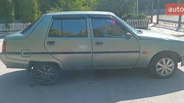 Зелений ЗАЗ 1103 Славута, об'ємом двигуна 1.1 л та пробігом 56 тис. км за 674 $, фото 1 на Automoto.ua