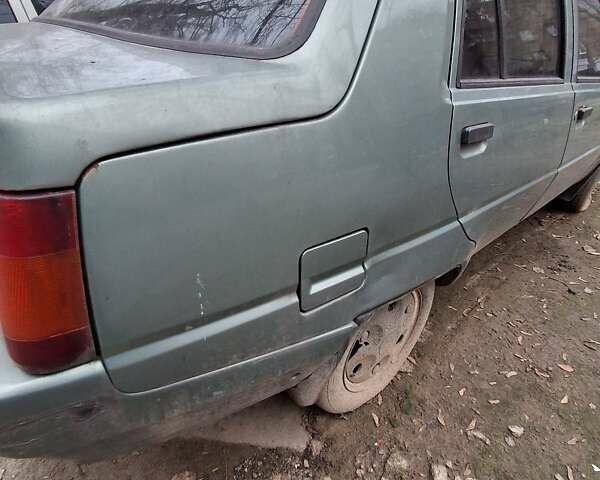 Зеленый ЗАЗ 1103 Славута, объемом двигателя 1.2 л и пробегом 50 тыс. км за 1000 $, фото 6 на Automoto.ua