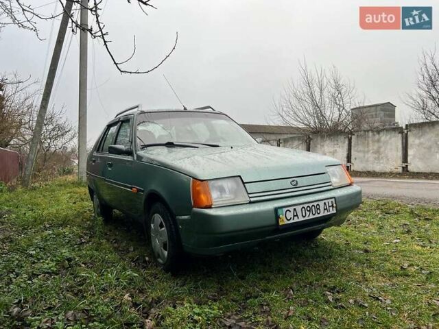 Зеленый ЗАЗ 1103 Славута, объемом двигателя 1.2 л и пробегом 264 тыс. км за 1000 $, фото 2 на Automoto.ua