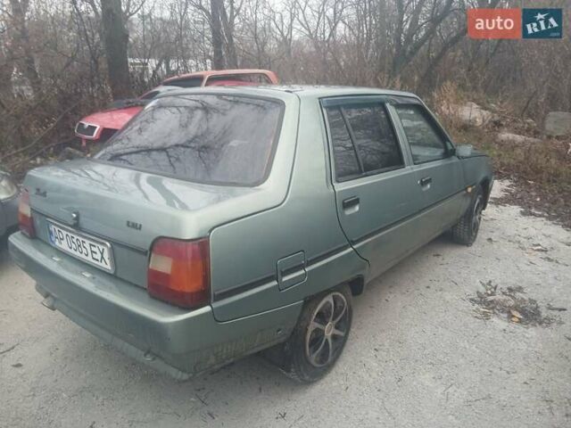 Зеленый ЗАЗ 1103 Славута, объемом двигателя 1.2 л и пробегом 100 тыс. км за 1100 $, фото 1 на Automoto.ua