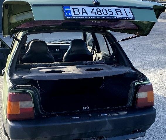 Зеленый ЗАЗ 1103 Славута, объемом двигателя 1.2 л и пробегом 1000 тыс. км за 429 $, фото 6 на Automoto.ua