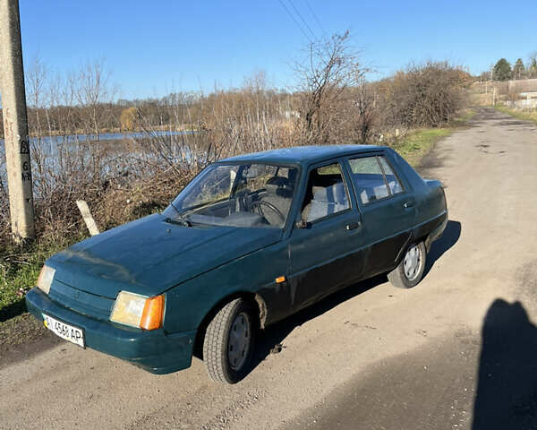 Зеленый ЗАЗ 1103 Славута, объемом двигателя 1.2 л и пробегом 145 тыс. км за 700 $, фото 5 на Automoto.ua