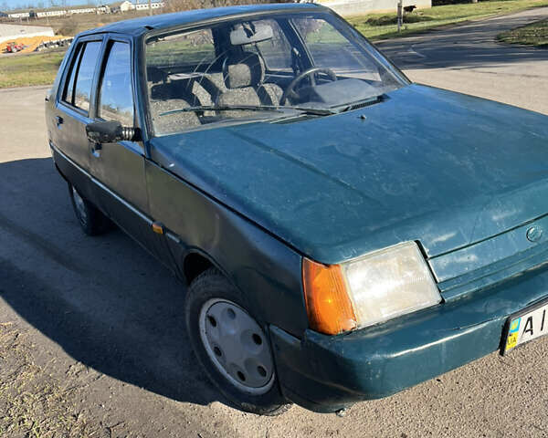 Зеленый ЗАЗ 1103 Славута, объемом двигателя 1.2 л и пробегом 145 тыс. км за 700 $, фото 1 на Automoto.ua