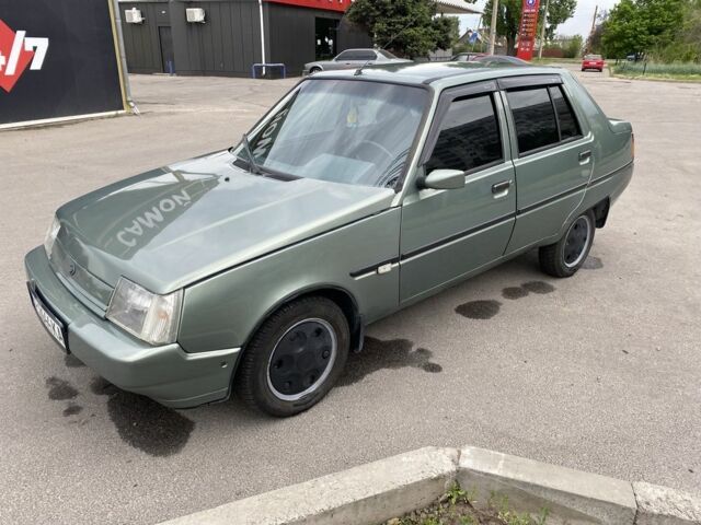 Зелений ЗАЗ 1103 Славута, об'ємом двигуна 1.2 л та пробігом 144 тис. км за 1250 $, фото 2 на Automoto.ua