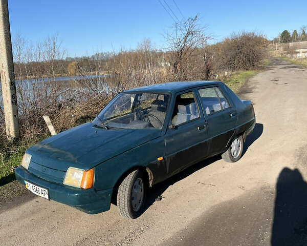 Зеленый ЗАЗ 1103 Славута, объемом двигателя 1.2 л и пробегом 145 тыс. км за 700 $, фото 6 на Automoto.ua