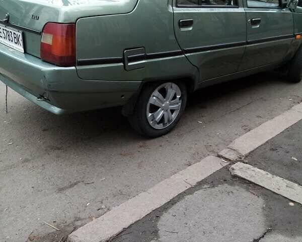 Зеленый ЗАЗ 1103 Славута, объемом двигателя 1.2 л и пробегом 102 тыс. км за 900 $, фото 2 на Automoto.ua