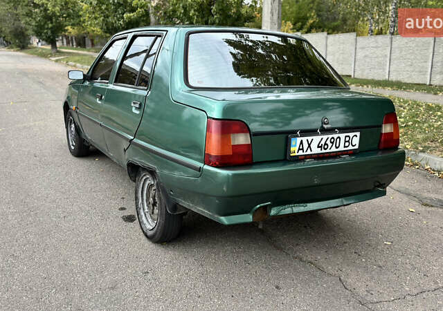 Зеленый ЗАЗ 1103 Славута, объемом двигателя 1.2 л и пробегом 130 тыс. км за 1100 $, фото 5 на Automoto.ua