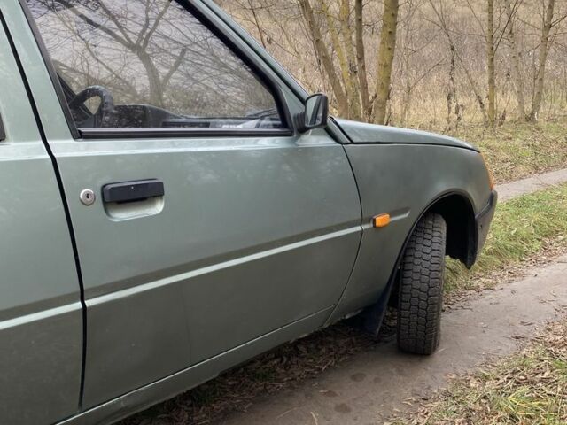 Зеленый ЗАЗ 1103 Славута, объемом двигателя 1.2 л и пробегом 129 тыс. км за 900 $, фото 8 на Automoto.ua