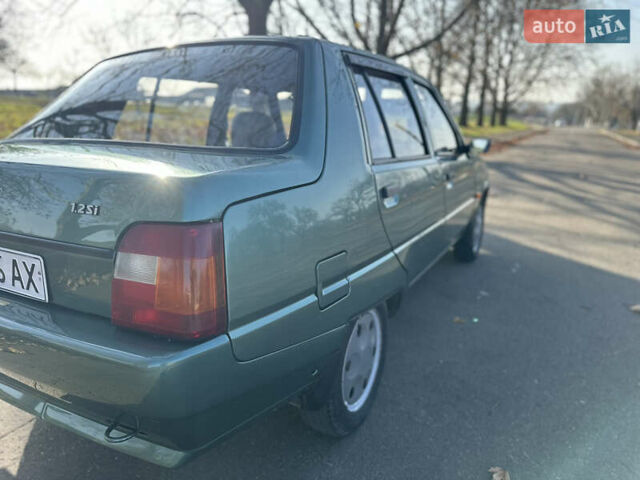 Зеленый ЗАЗ 1103 Славута, объемом двигателя 1.2 л и пробегом 60 тыс. км за 1850 $, фото 4 на Automoto.ua