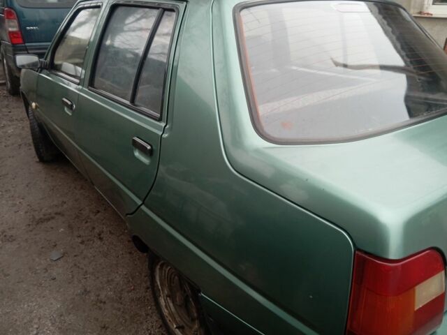 Зелений ЗАЗ 1103 Славута, об'ємом двигуна 0 л та пробігом 200 тис. км за 710 $, фото 4 на Automoto.ua