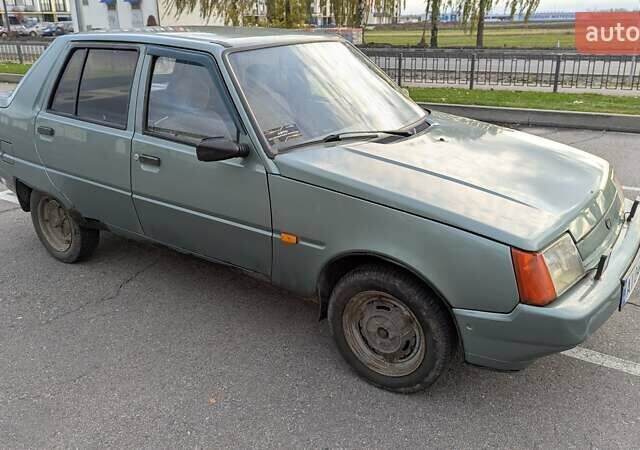 Зелений ЗАЗ 1103 Славута, об'ємом двигуна 1.2 л та пробігом 160 тис. км за 1200 $, фото 2 на Automoto.ua