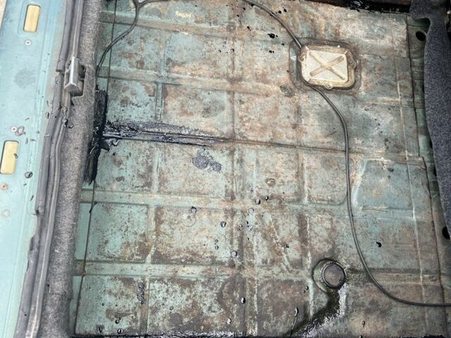 Зелений ЗАЗ 1103 Славута, об'ємом двигуна 0 л та пробігом 120 тис. км за 1350 $, фото 11 на Automoto.ua