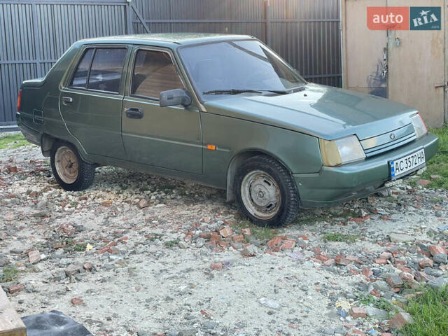 Зеленый ЗАЗ 1103 Славута, объемом двигателя 1.2 л и пробегом 256 тыс. км за 680 $, фото 1 на Automoto.ua