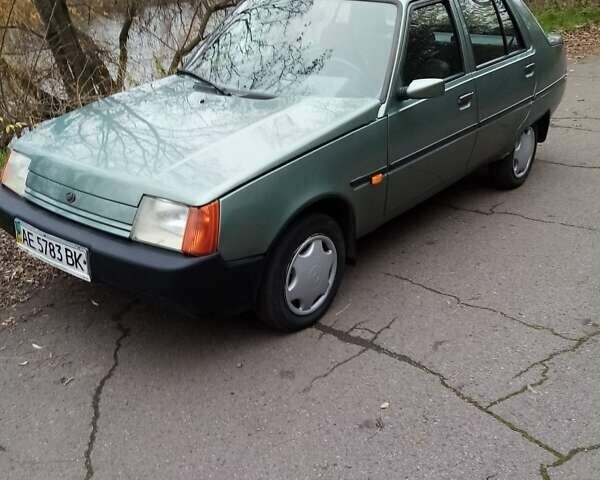 Зеленый ЗАЗ 1103 Славута, объемом двигателя 1.2 л и пробегом 102 тыс. км за 900 $, фото 8 на Automoto.ua