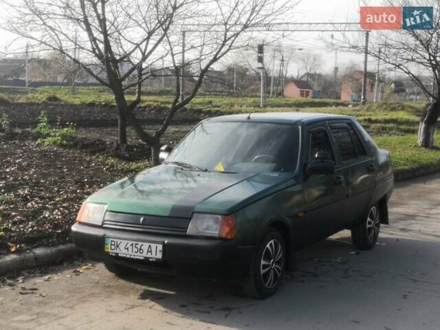 Зеленый ЗАЗ 1103 Славута, объемом двигателя 1.2 л и пробегом 250 тыс. км за 1000 $, фото 6 на Automoto.ua