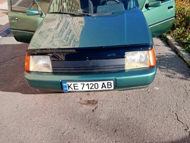 Зеленый ЗАЗ 1103 Славута, объемом двигателя 1.2 л и пробегом 69 тыс. км за 1071 $, фото 1 на Automoto.ua