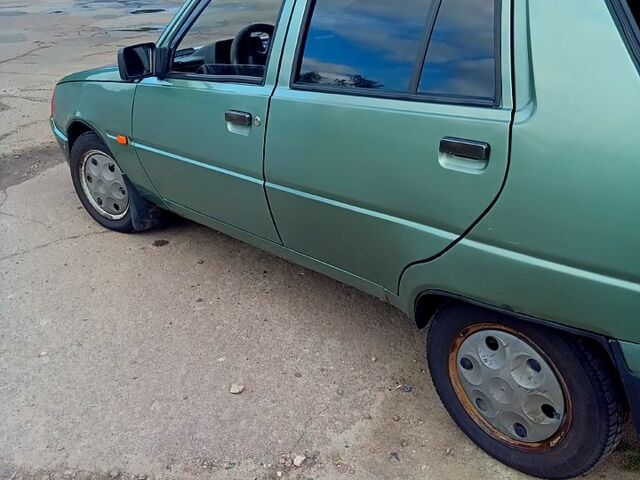 Зелений ЗАЗ 1103 Славута, об'ємом двигуна 1.2 л та пробігом 68 тис. км за 1010 $, фото 1 на Automoto.ua