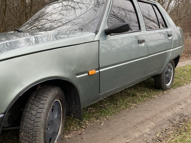 Зеленый ЗАЗ 1103 Славута, объемом двигателя 1.2 л и пробегом 129 тыс. км за 900 $, фото 6 на Automoto.ua