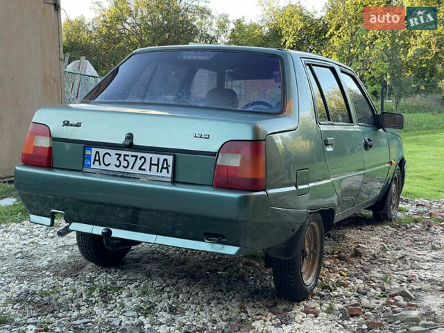 Зеленый ЗАЗ 1103 Славута, объемом двигателя 1.2 л и пробегом 256 тыс. км за 680 $, фото 5 на Automoto.ua