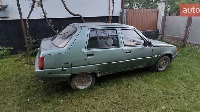 Зеленый ЗАЗ 1103 Славута, объемом двигателя 1.2 л и пробегом 150 тыс. км за 700 $, фото 5 на Automoto.ua