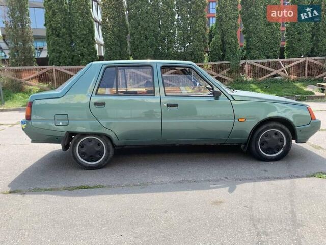 Зеленый ЗАЗ 1103 Славута, объемом двигателя 1.2 л и пробегом 38 тыс. км за 1600 $, фото 3 на Automoto.ua