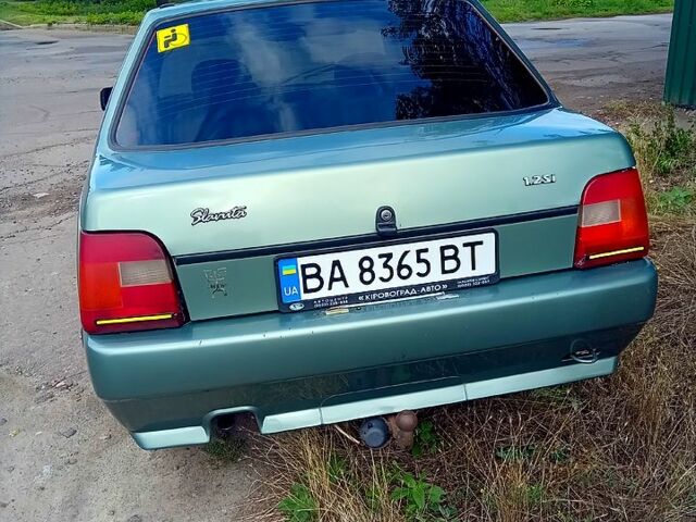 Зелений ЗАЗ 1103 Славута, об'ємом двигуна 1.2 л та пробігом 68 тис. км за 1010 $, фото 2 на Automoto.ua