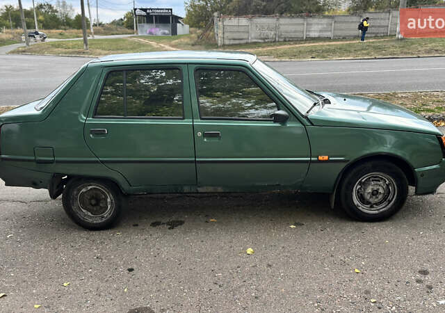 Зеленый ЗАЗ 1103 Славута, объемом двигателя 1.2 л и пробегом 130 тыс. км за 1100 $, фото 2 на Automoto.ua