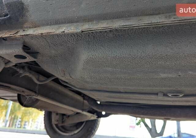 Зелений ЗАЗ 1103 Славута, об'ємом двигуна 1.2 л та пробігом 160 тис. км за 1200 $, фото 15 на Automoto.ua