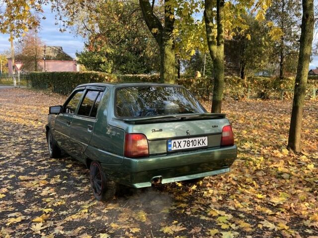 Зелений ЗАЗ 1103 Славута, об'ємом двигуна 1.3 л та пробігом 123 тис. км за 1300 $, фото 3 на Automoto.ua