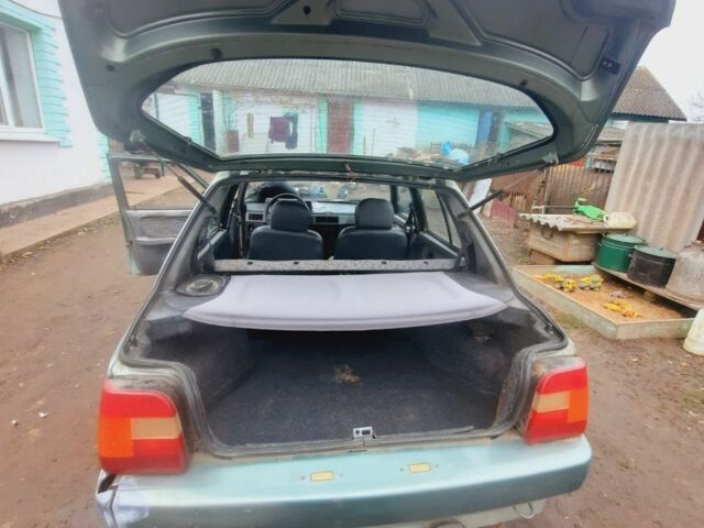 Зеленый ЗАЗ 1103 Славута, объемом двигателя 1.3 л и пробегом 72 тыс. км за 638 $, фото 3 на Automoto.ua