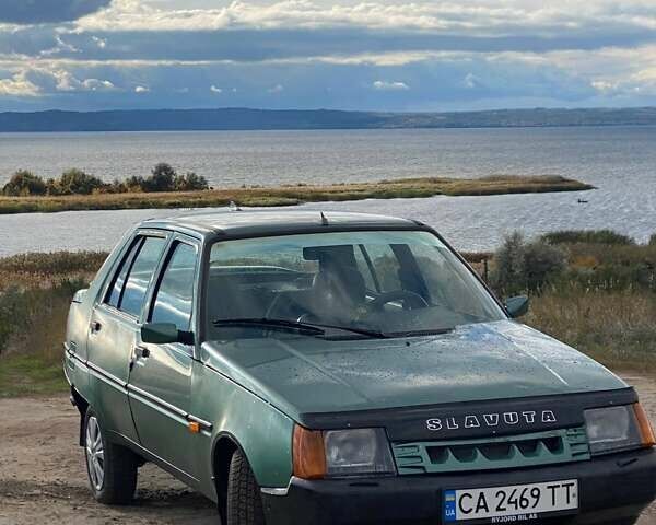 Зелений ЗАЗ 1103 Славута, об'ємом двигуна 1.3 л та пробігом 288 тис. км за 1250 $, фото 1 на Automoto.ua
