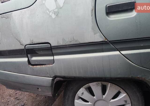 Зеленый ЗАЗ 1103 Славута, объемом двигателя 1.2 л и пробегом 200 тыс. км за 899 $, фото 3 на Automoto.ua