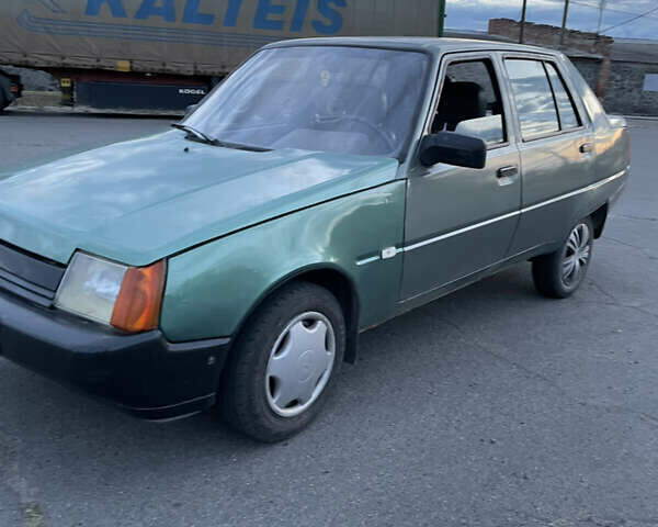 Зеленый ЗАЗ 1103 Славута, объемом двигателя 1.3 л и пробегом 104 тыс. км за 1000 $, фото 1 на Automoto.ua