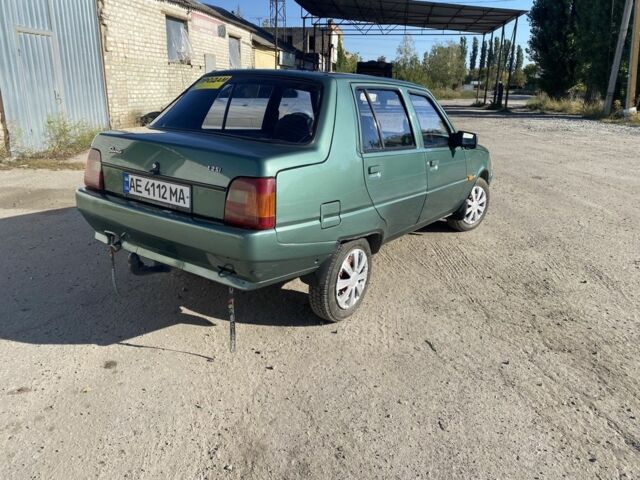 Зелений ЗАЗ 1103 Славута, об'ємом двигуна 1.2 л та пробігом 131 тис. км за 1600 $, фото 3 на Automoto.ua