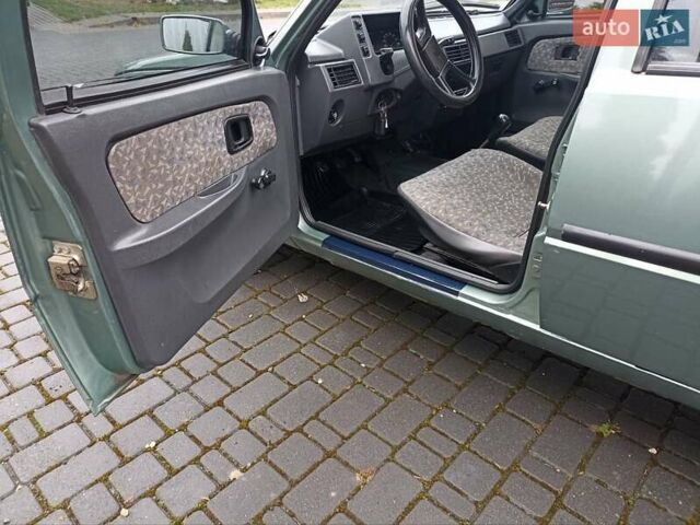 Зелений ЗАЗ 1103 Славута, об'ємом двигуна 1.3 л та пробігом 300 тис. км за 1650 $, фото 16 на Automoto.ua