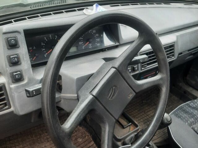 Зеленый ЗАЗ 1103 Славута, объемом двигателя 1.3 л и пробегом 72 тыс. км за 638 $, фото 7 на Automoto.ua