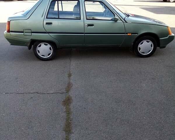 Зелений ЗАЗ 1103 Славута, об'ємом двигуна 1.3 л та пробігом 65 тис. км за 1600 $, фото 32 на Automoto.ua
