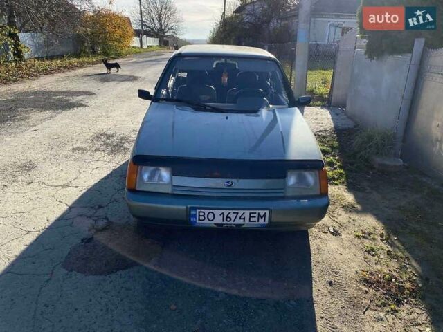 Зеленый ЗАЗ 1103 Славута, объемом двигателя 1.3 л и пробегом 70 тыс. км за 1300 $, фото 4 на Automoto.ua