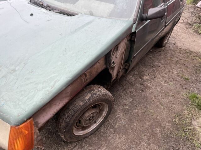 Зеленый ЗАЗ 1103 Славута, объемом двигателя 0 л и пробегом 300 тыс. км за 475 $, фото 3 на Automoto.ua