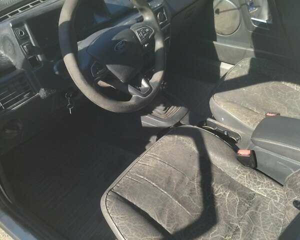 Белый ЗАЗ 1105 Дана, объемом двигателя 1.2 л и пробегом 170 тыс. км за 800 $, фото 7 на Automoto.ua