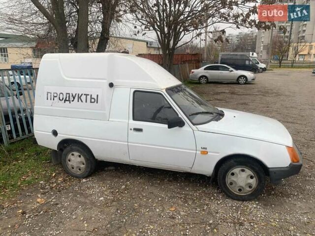 Белый ЗАЗ 1105 Дана, объемом двигателя 1.2 л и пробегом 171 тыс. км за 1000 $, фото 1 на Automoto.ua