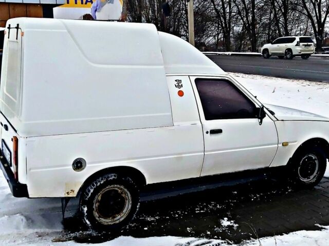 Белый ЗАЗ 1105 Дана, объемом двигателя 0.12 л и пробегом 172 тыс. км за 899 $, фото 2 на Automoto.ua