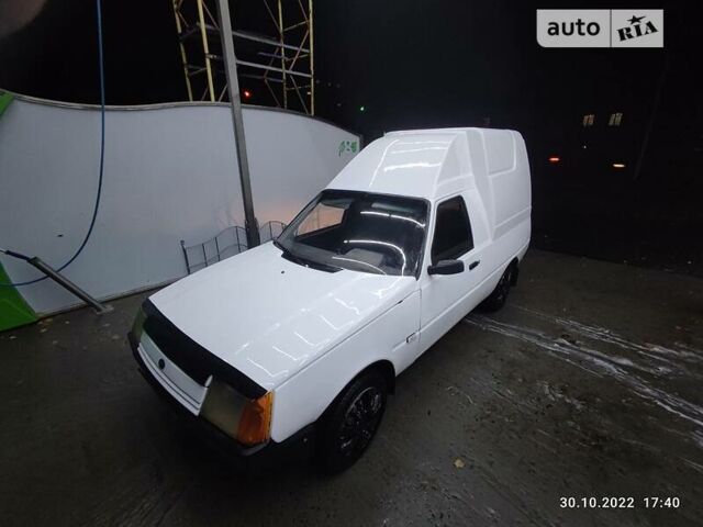 Білий ЗАЗ 1105 Дана, об'ємом двигуна 1.3 л та пробігом 140 тис. км за 1200 $, фото 14 на Automoto.ua