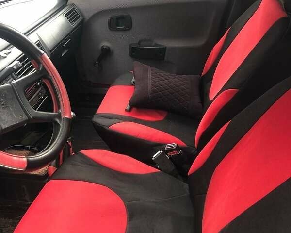 Красный ЗАЗ 1105 Дана, объемом двигателя 1.1 л и пробегом 160 тыс. км за 900 $, фото 2 на Automoto.ua