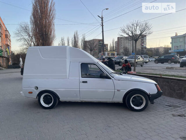 ЗАЗ 1105 Дана, об'ємом двигуна 1.3 л та пробігом 163 тис. км за 2000 $, фото 2 на Automoto.ua