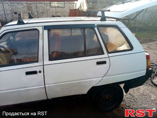 ЗАЗ 1105 Дана, объемом двигателя 11 л и пробегом 150 тыс. км за 500 $, фото 4 на Automoto.ua